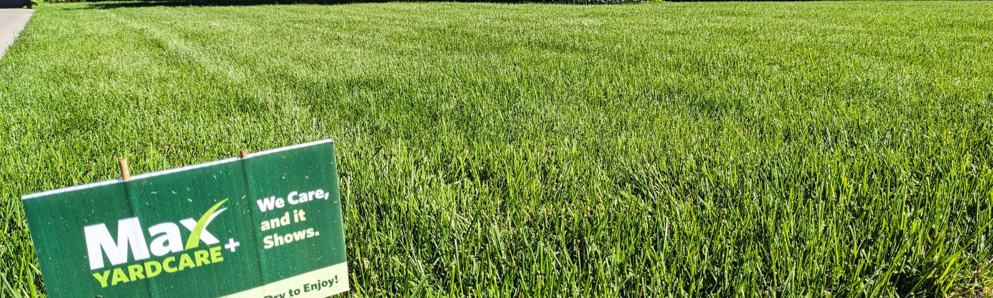 Lawn Care Edmonton - Max Yardcare